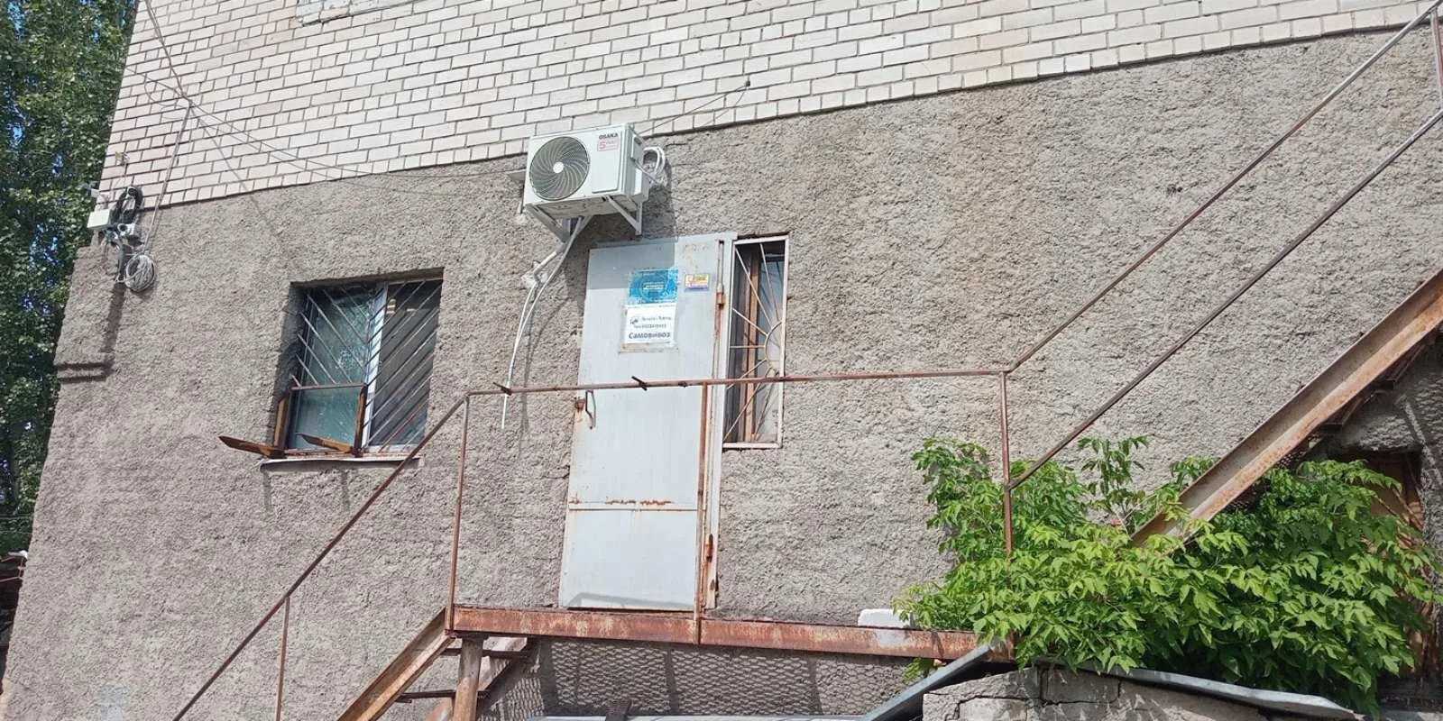 Дніпро, пров. Універсальний, 7а