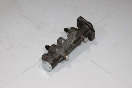 Цилиндр тормозной 2101-07 главный (Альтернатива) 33 STANDARD 'ALT10301