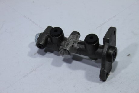 Циліндр гальмівний 2108-099/2110/2113-15 головний (б/бачка) (Альтернатива) 33 STANDARD 'ALT10302