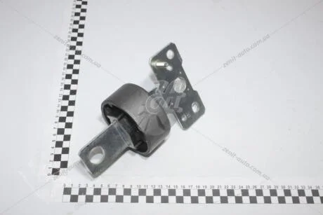 Сайлентблок балки правий Ford Mondeo IV седан (07-15) APPLUS 31463AP