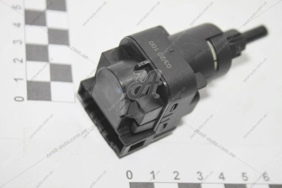 Датчик стоп-сигналу Audi A3/Skoda Octavia/VW Caddy III(04-) (4-х конт.) Asam ASAM 73495 (фото 1)