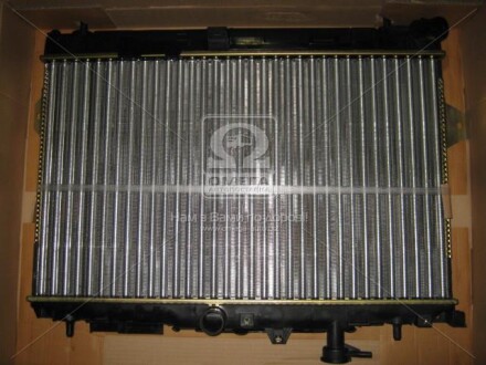 Радіатор охолодження двигуна Hyundai Matrix 1,6i 1,8i MT AVA AVA COOLING 'HY2097