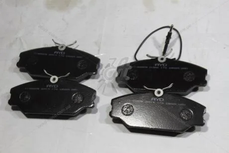 Колодки тормозные передн (датчик износа-1шт) RENAULT SCENIC I MPV (-10), MEGANE I (-08), AYD 11-60007B