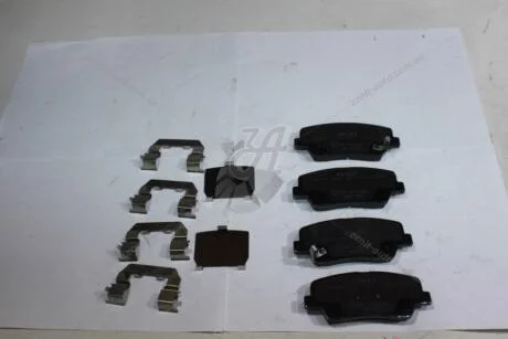 Колодки тормозные задние (с прижимными элементами) Hyundai Santa Fe (12-) PREMIUM (11-60224B) AYD '1160224B