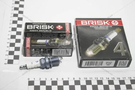 Свеча зажигания PLATIN BRISK DR14YP
