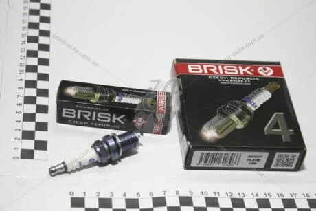 Свеча зажигания PLATIN BRISK DR15YP