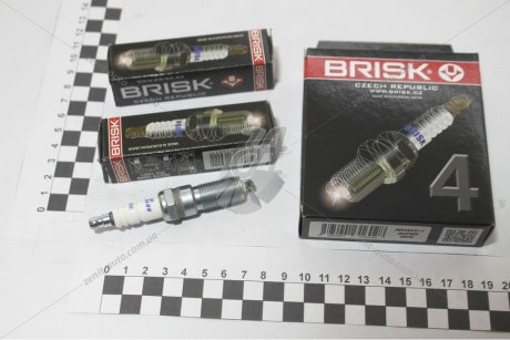 Свеча зажигания SUPER BRISK RR15YC-1 (фото 1)