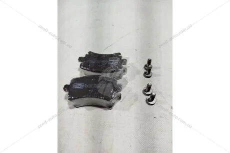Колодки гальмівні дискові задні Audi A6 C6/ Skoda Octavia II/ VW Golf (V,VI), CC B7, Caddy III CHAMPION 573158CH