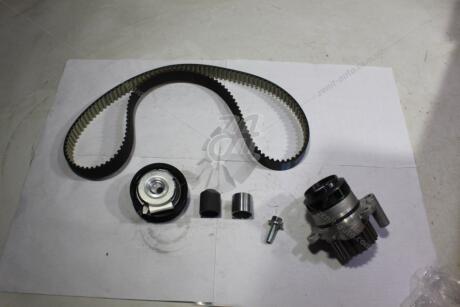Компл. ГРМ із водяним насосом AUDI A4 (B7) 2.0 TFSI CORAM 'KTC951952WP