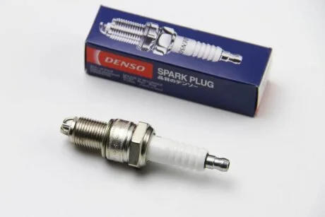 Свічка запалювання Nickel VW T4 2,0i 2,5i 91>03, Golf III 1,4i 1,6i 2,0i (W20EPBR-S) DENSO W20EPBRS