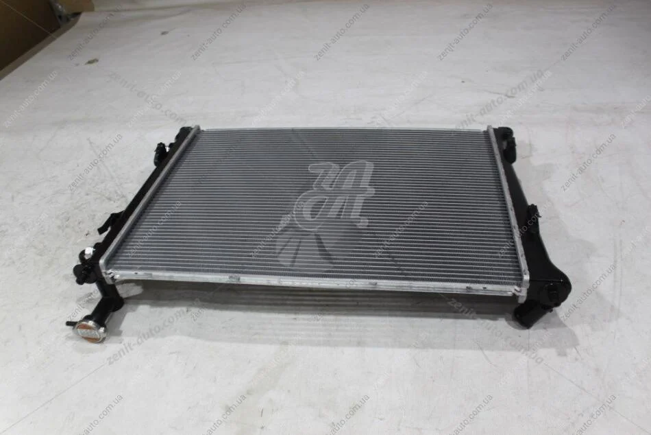 Радиатор охлаждения KIA A/T GASOLINE FORTE 2012-2008 FORTE 2012-2008 (25310-1M300) Doowon '253101M300 (фото 1)