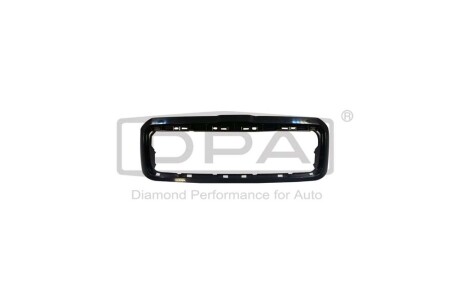 Рамка решетки радиатора Skoda Octavia (01-10) DPA '88531832302