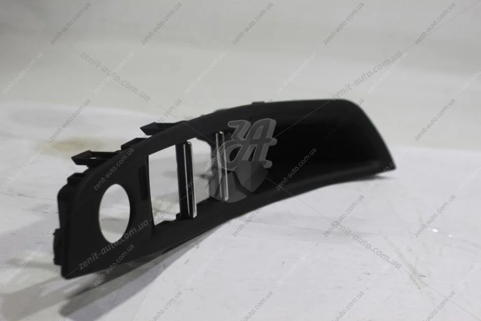 Облицовка ручки двери передней левой черная BMW 5 F10, F11 (09-17) DPA '89855502 (фото 1)