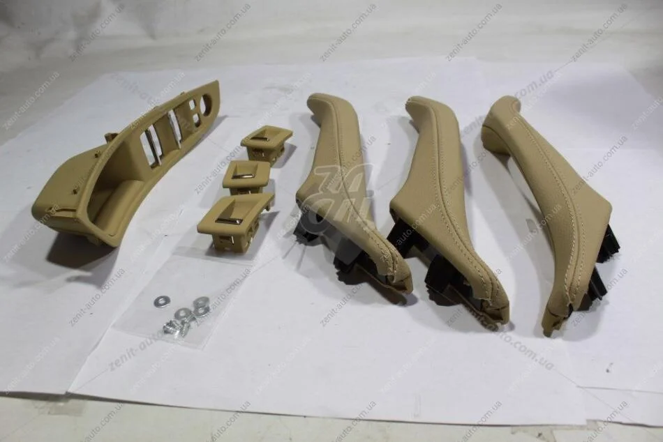 Комплект дверной панели BMW 5 F10, F11 (09-17) кожаный бежевый (комплект из 7 частей) (K89854002) DPA 'K89854002 (фото 1)