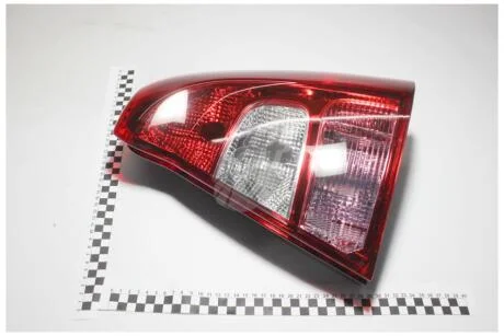 Лiхтар задній прав червоно-білий Renault Logan (09-13) EXXEL B030.14680