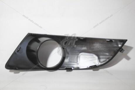 Накладка ПТФ прав (facelift) LOGAN EXXEL B030.58350