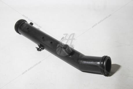 Патрубок насоса водяного (пластиковый) SKODA OCTAVIA (04-), VW GOLF (07-), CADDY (04-), SEAT LEON (06-) EXXEL B030.66917