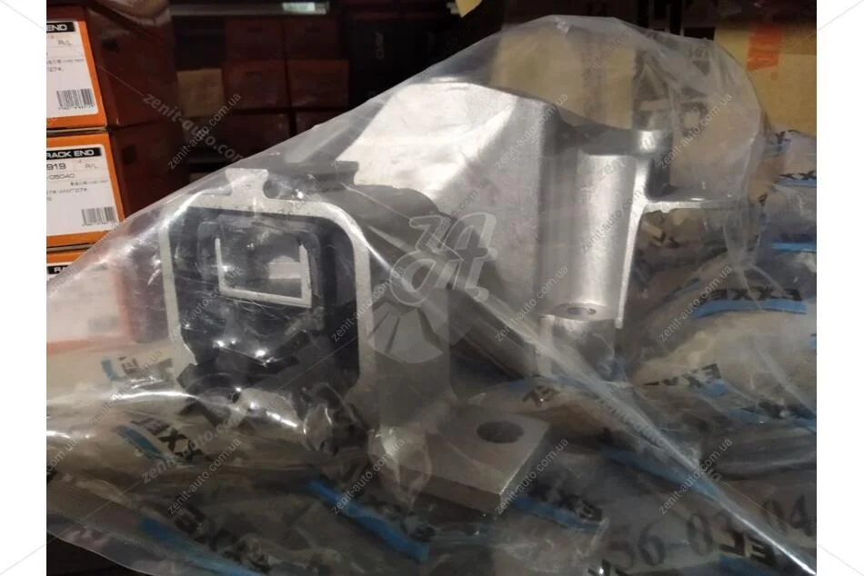 Опора двигуна права 1.6 16V Renault Duster, Logan II, Sandero II EXXEL B030.80128 (фото 1)