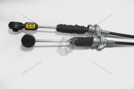 Фото 1 - трос КПП Renault Trafic/Opel Vivaro 1.9, 2.0, 2.5 dCi (01-14) EXXEL B030.80505 Трос КПП Renault Trafic/Opel Vivaro 1.9, 2.0, 2.5 dCi (01-14) EXXEL B030.80505 (фото 1)