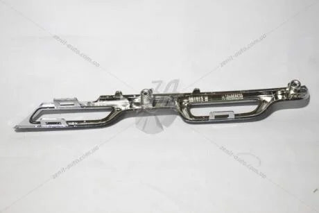 Накладка решётки передней правая верхняя Renault Duster EXXEL B030.81683