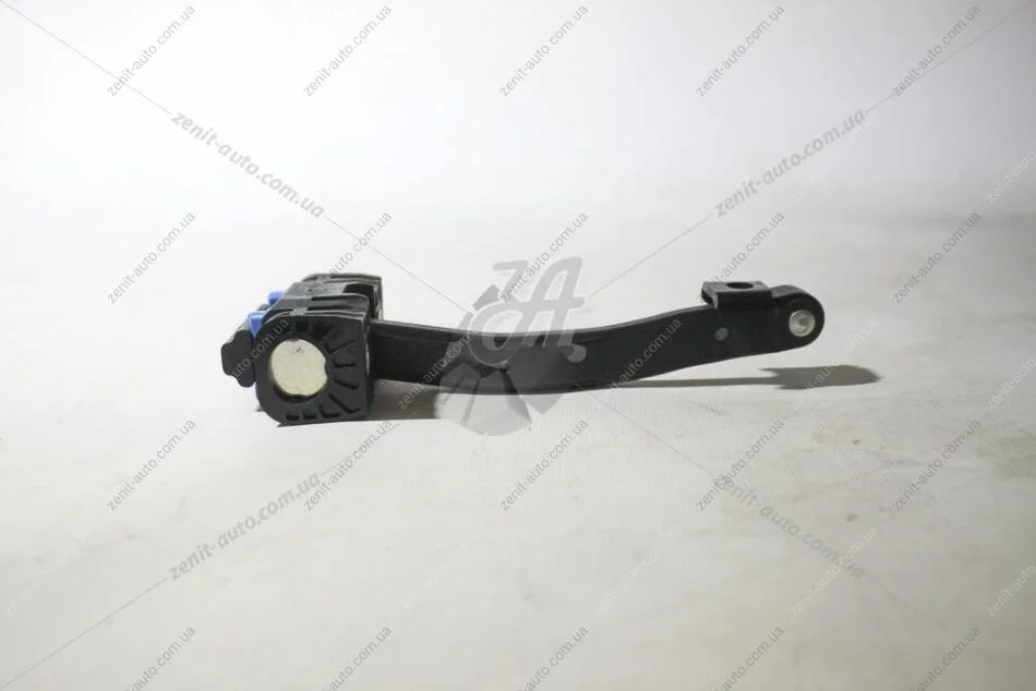 Ограничитель двери передней Audi Q5 (13-17) EXXEL B030.95428 (фото 1)