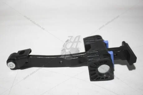 Ограничитель двери передней Audi А4 (B8) (07-15) EXXEL B030.95441