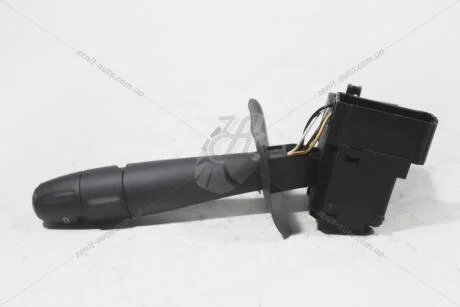 Перемикач підрульовий керування поворотами и світлом RENAULT DUSTER (10-) EXXEL HSI.800170
