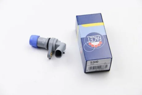 Датчик оборотов коленвала Fiat Doblo,Ducato/ Opel ASTRA H, VECTRA C 1.9D/2.4D/3.2 02- Facet FACET 9.0440