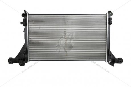 Радіатор охолодження двигуна Renault Master 2.3 DCI (10-) FAST FT55211
