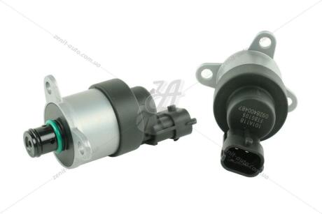 Регулятор тиску палива Master II,Laguna II,Trafic II,Megane,Opel Movano,Vivaro,Nissan 1,9/2,5dci (98-14) FAST FT80109