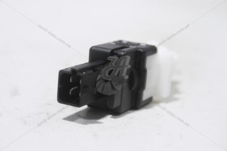 Датчик стоп-сигналу Fiat Ducato 244/250, Doblo 1.3 JTD FIAT Fiat/Alfa/Lancia 46840510