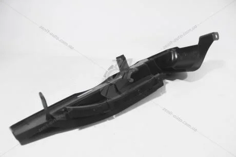 Крышка двигателя 2,4 di Ford Transit (00-06) Ford FORD 1340802