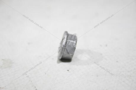 Гайка Ланос АКПП M8x1.25 (з спідницею) GM 11514596