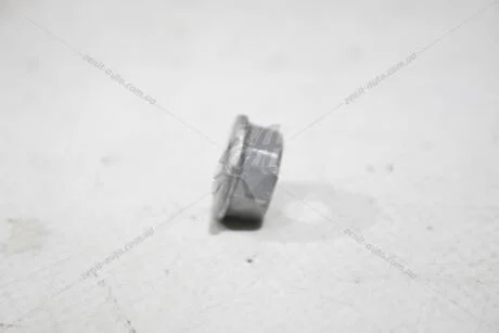 Гайка Ланос АКПП M8x1.25 (з спідницею) GM 11514596