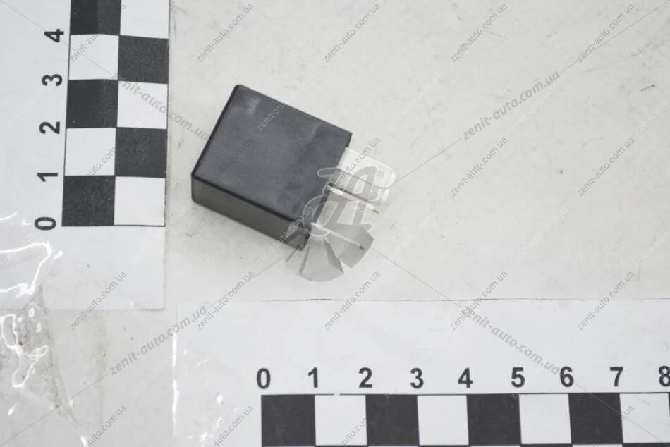 Реле вентилятора+ПТФ Ланос/Сенс (4 конт) 16А GM 94580684 (фото 1)
