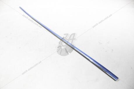 Молдинг двери Нексия перед прав GM 96192579