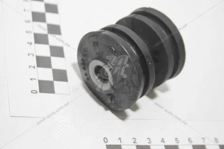 Сайлентблок Леганза тяги задньої продольної GM 96225879