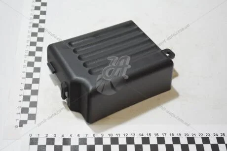 Крышка блока предохранителей Ланос/Сенс (капот) верх (прав) GM 96234604