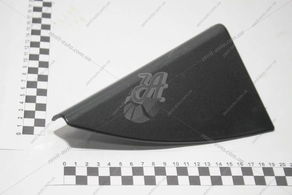 Накладка Ланос двери зад лев внутр треугольная (уголок) GM 96238369 (фото 1)