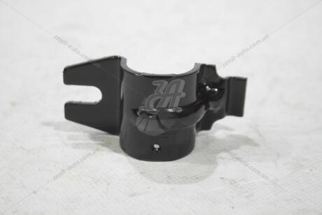 Фото 1 - кронштейн втулки стабілізатора Нубіра перед GM 96311742 Кронштейн втулки стабілізатора Нубіра перед GM 96311742 (фото 1)