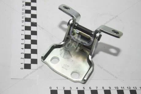 Петля двери Матиз зад низ прав GM 96320399