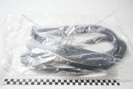 Уплотнитель двери Лачетти перед лев (сплошной) GM 96548102