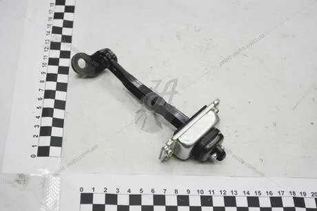 Ограничитель двери Авео Т250 зад лев GM 96649096