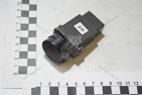 Кнопка аварийной сигнализации Авео Т250 GM 96652257