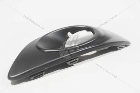Накладка фари Авео Т300 протитуманної лів (рамка) GM 96694767