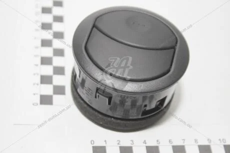 Дефлектор воздуха Авео Т250 (на торпеде) GM 96806155
