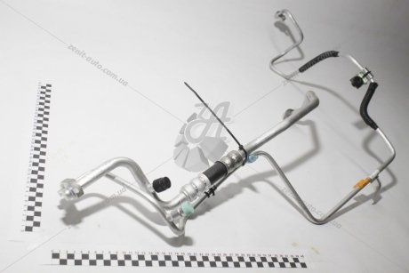Трубка кондиционера Авео сдвоенная (от радиатора и компрессора к испарителю) GM 96859682 (фото 1)
