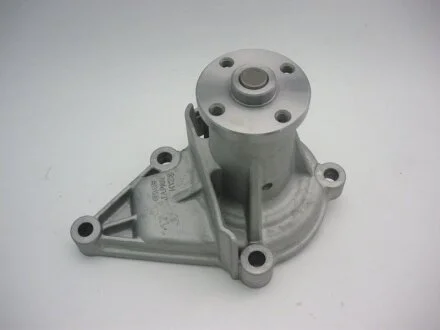 Насос водяний Hyundai Accent (95-), Elantra (00-), Getz (02-), Matrix (01-) (GWHY-23A) GMB 'GWHY23A