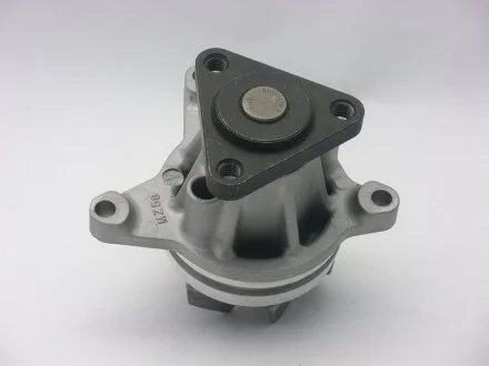 Насос водяной Ford Mondeo/Mazda 3, 6 1.8, 2.3 i (GWMZ-58A) GMB GWMZ58A