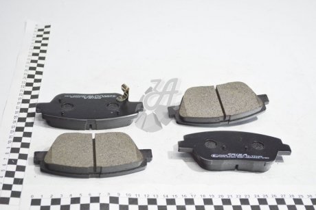 Колодки тормозные дисковые передние Kia Optima/Hyundai Sonata 2.0 2.4 (09-) (SP1398) Hankook FPK28 (фото 1)